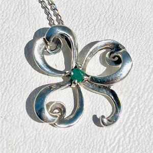 Vintage Franklin Mint Sterling Silver 925 Emerald Shamrock Pendant & Chain
